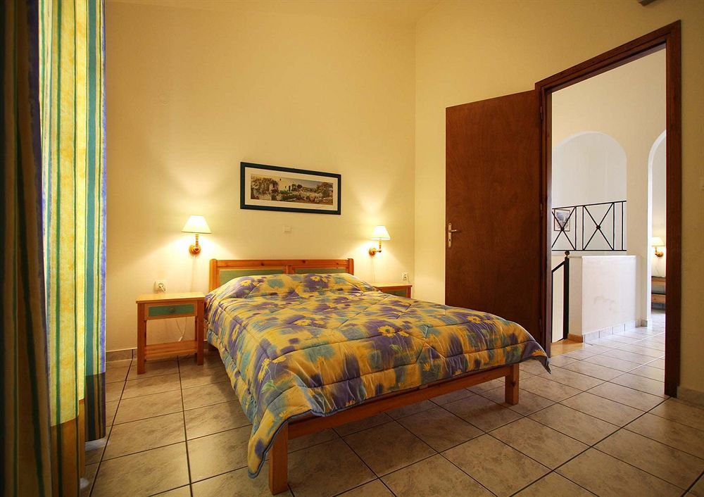 Lakonia Bay Apartments Archangelos  Exterior photo